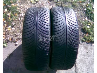 Michelin 215/50 R18 Zimska