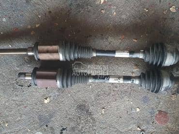 Prednje poluosovine f15 2.5d za BMW X5 od 2014. do 2016. god.