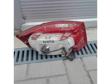 Fasung za desnu stop lampu za Audi A6 od 2004. do 2008. god.