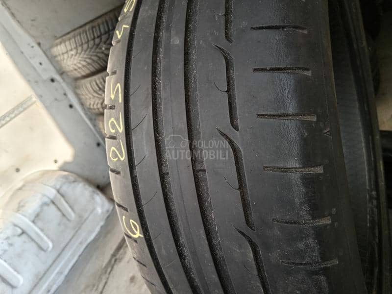 Dunlop 225/45 R19 Letnja
