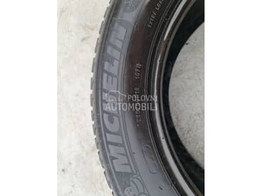 Michelin 235/60 R18 Zimska