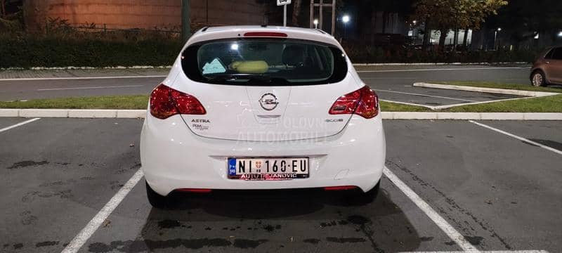 Opel Astra J 1.3 CDTI ECOFlex