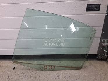 Staklo zadnje levo za E46 za BMW Serija 3 od 2000. do 2005. god.