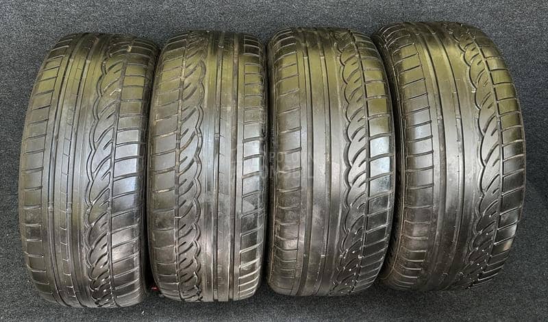 Dunlop 255/45 R18 Letnja