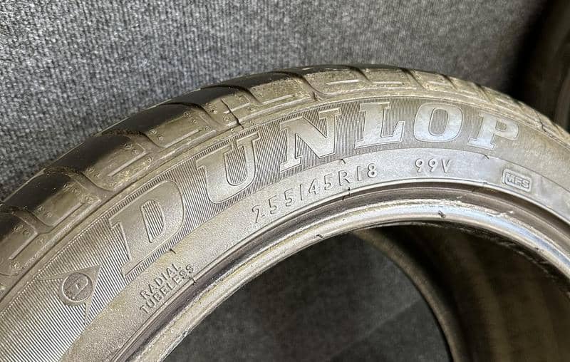 Dunlop 255/45 R18 Letnja