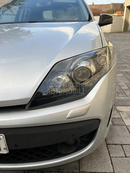 Renault Laguna GT 2.0T 4control