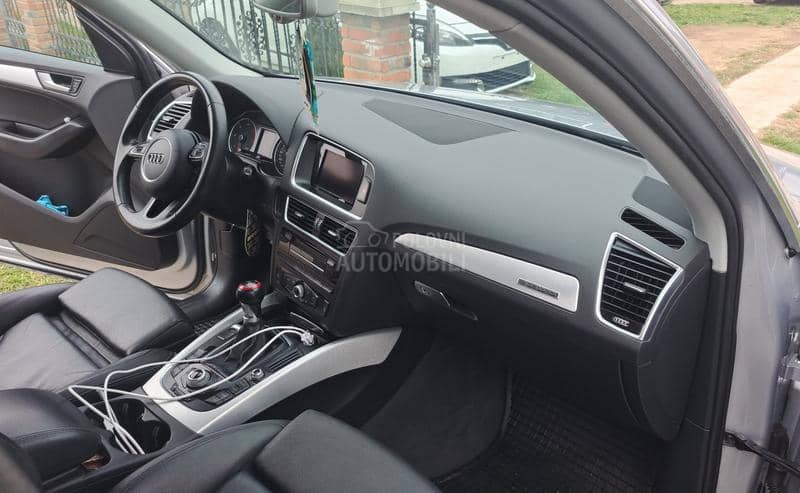 Audi Q5 2.0D S Line