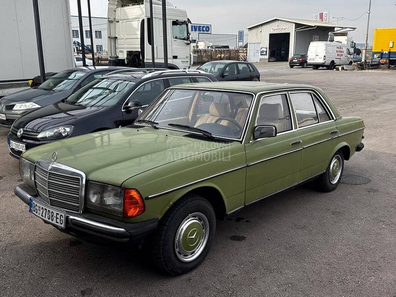 Mercedes Benz W123 E 240