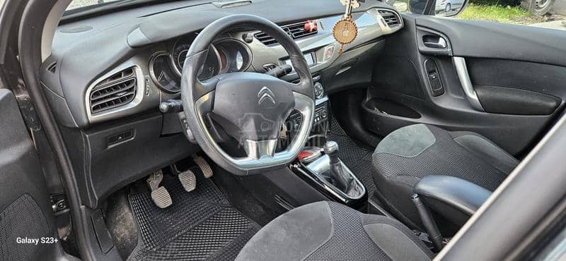 Citroen C3 WRH STANJE ZA GOLF 7