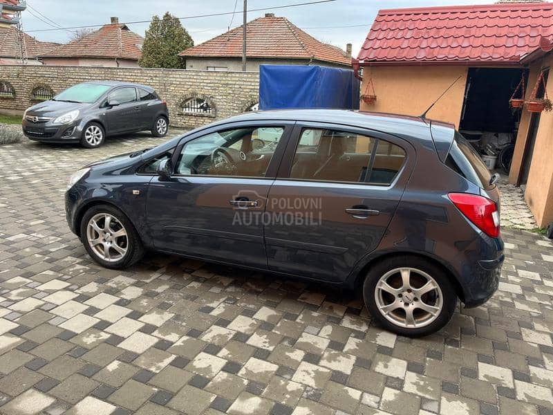 Opel Corsa D 1.2 16v