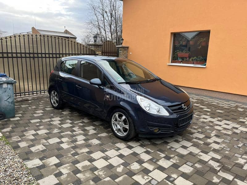 Opel Corsa D 1.2 16v