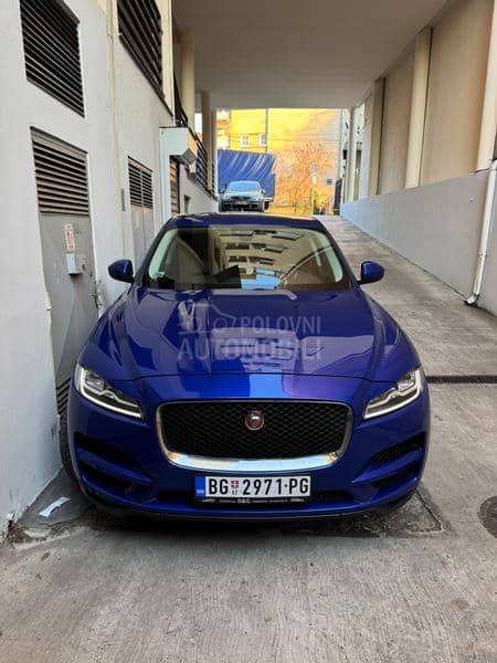 Jaguar F pace 2.0 D 180 AWD