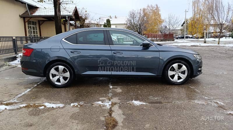 Škoda Superb 2.0TDI/VIRTUAL/DSG/