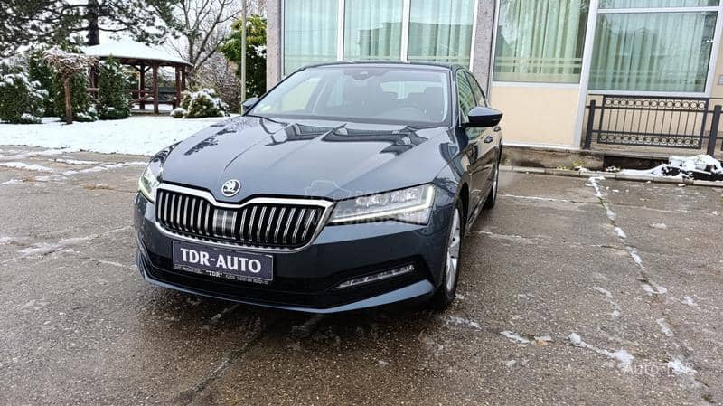 Škoda Superb 2.0TDI/VIRTUAL/DSG/