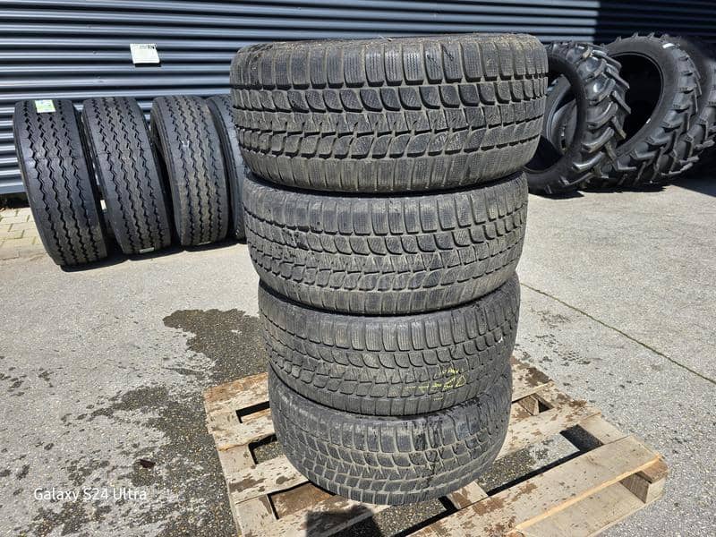 Bridgestone 265/50 R20 Zimska