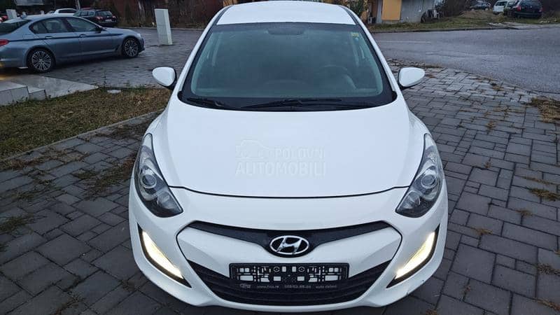 Hyundai i30 1.4 b CH