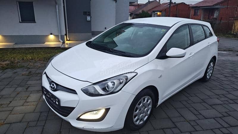 Hyundai i30 1.4 b CH