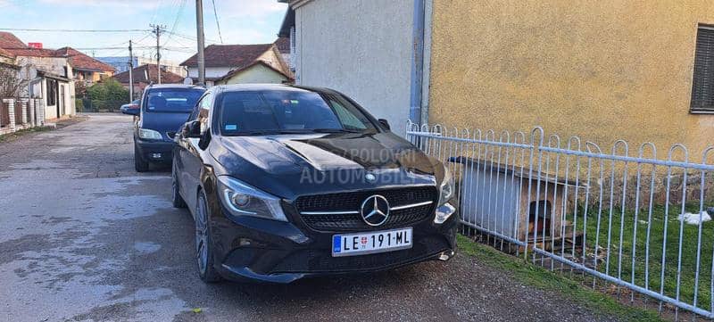 Mercedes Benz CLA 180 CLA