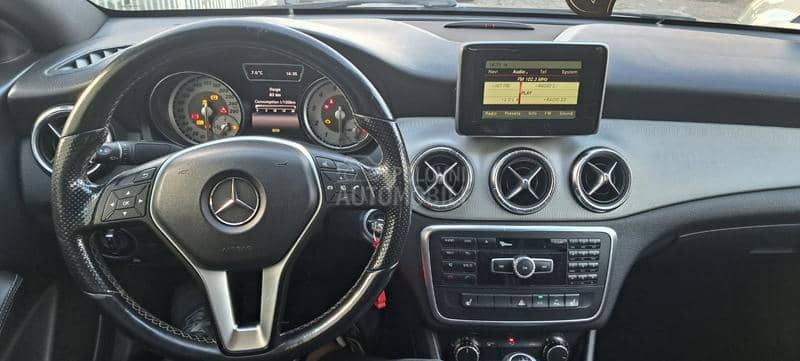 Mercedes Benz CLA 180 CLA