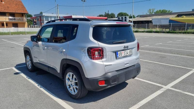 Jeep Renegade 