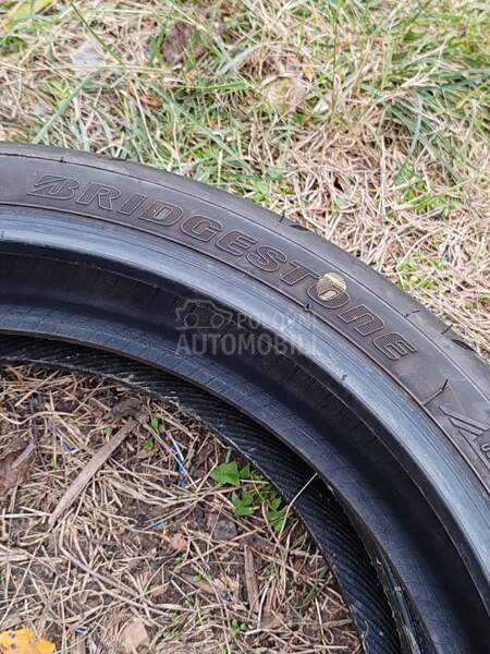 Bridgestone 110/70 R17 Letnja