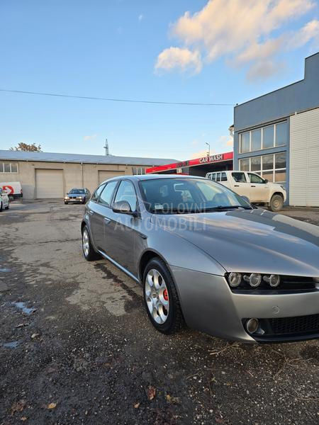 Alfa Romeo 159 1.9jtdm