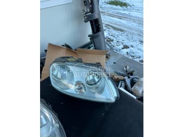 Far desni za Volkswagen Caddy od 2004. do 2009. god.