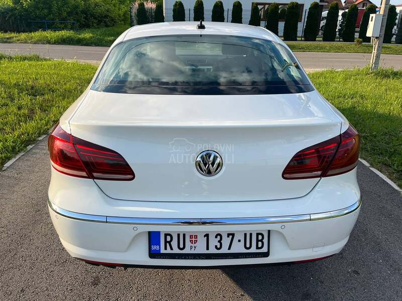 Volkswagen Passat CC 2.0 tdi