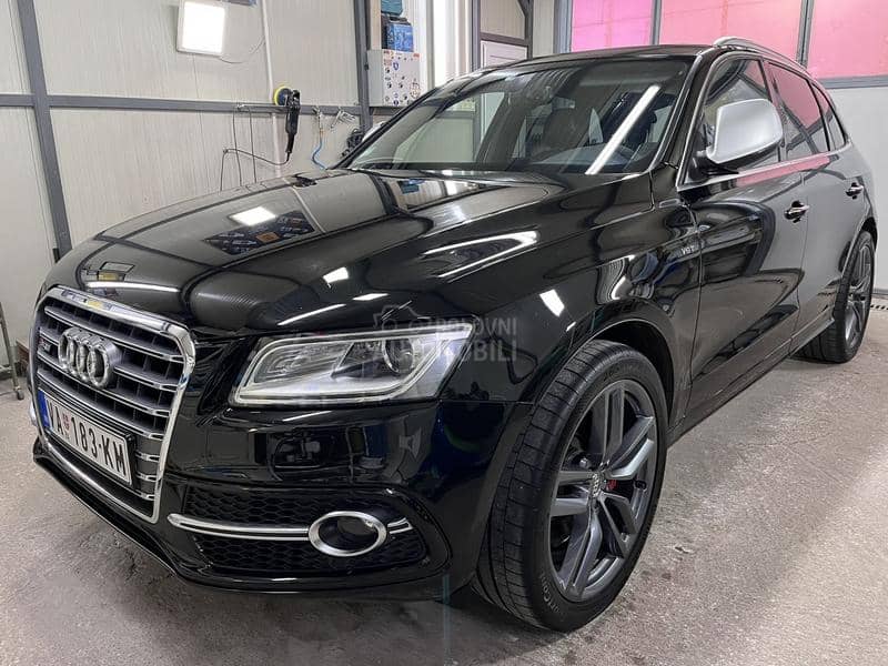 Audi SQ5 BiTurbo active sound