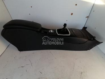 Naslon za ruku i srednja konzo za Renault Laguna, Megane od 2007. do 2015. god.