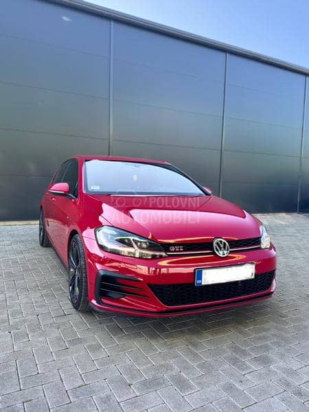 Volkswagen Golf 7 GTI DSG