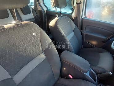 Kangu 2 , sedišta ,enterijer za Renault Kangoo