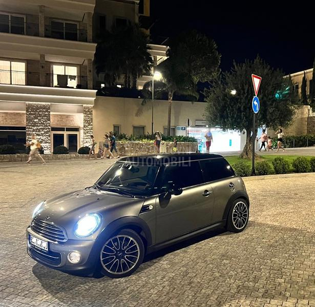 MINI Cooper 1.6 b