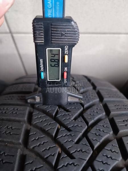 Semperit 195/55 R16 Zimska