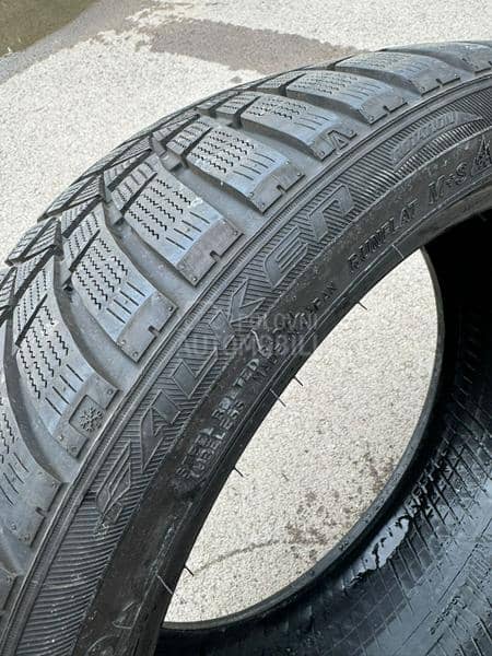 Falken 275/35 R21 Zimska