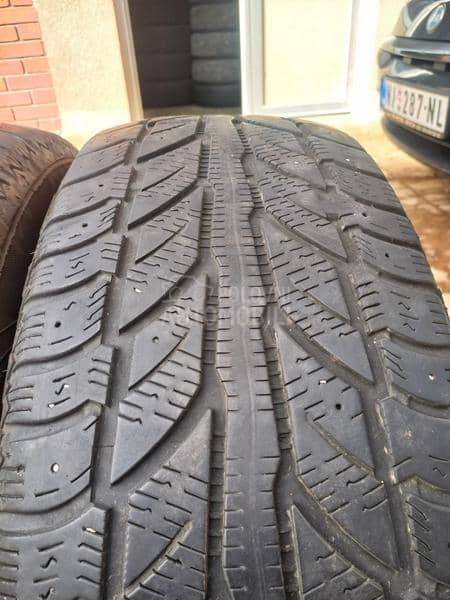 Cooper 225/65 R17 Zimska