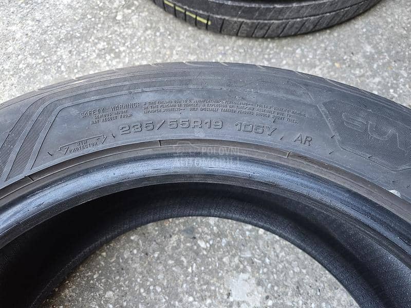 Goodyear 235/55 R19 Letnja