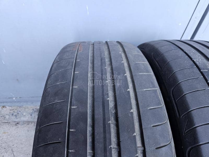 Goodyear 235/55 R19 Letnja