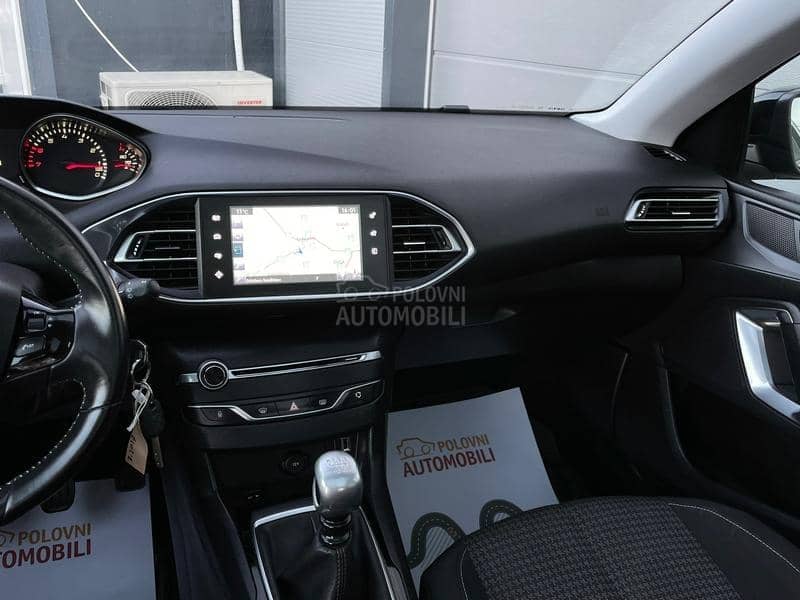 Peugeot 308 CH PA.NO 110000 K M