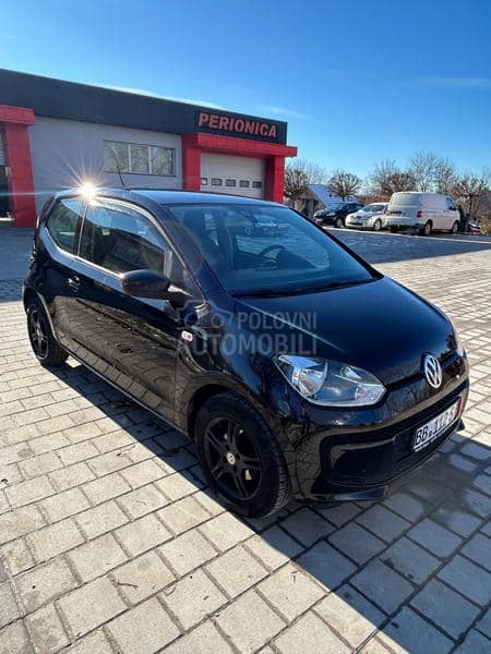 Volkswagen up! 