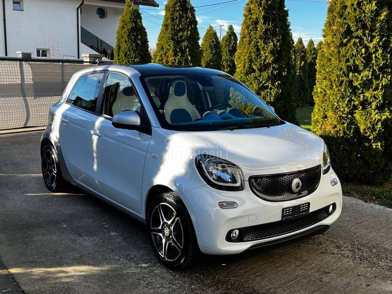 Smart ForFour CH