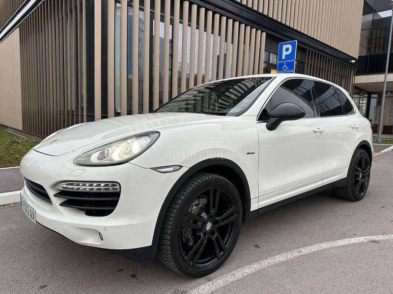 Porsche Cayenne 