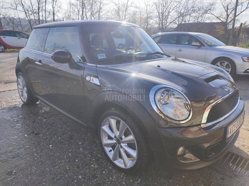 MINI Cooper S 