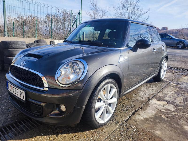 MINI Cooper S 