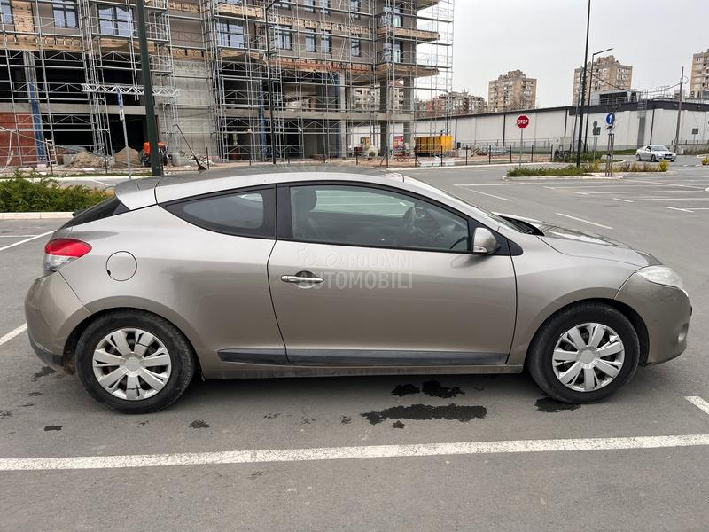 Renault Megane 1.6i coupe