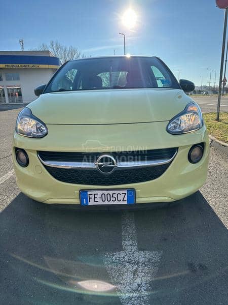 Opel Adam 