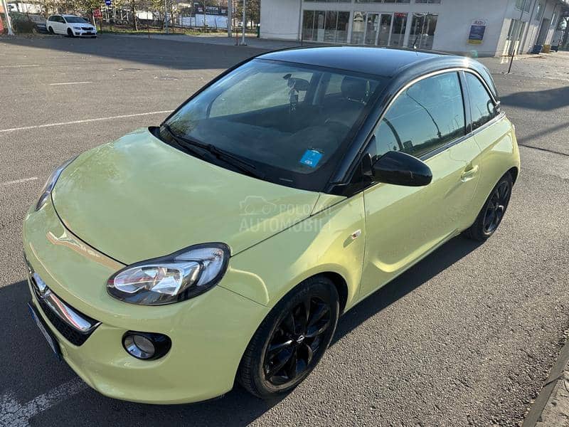 Opel Adam 