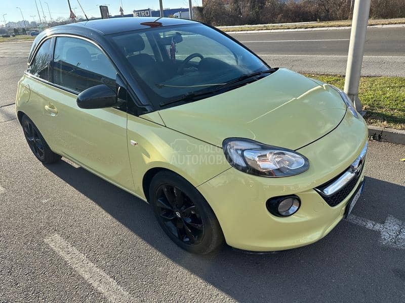 Opel Adam 