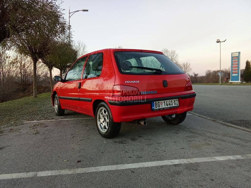 Peugeot 106 