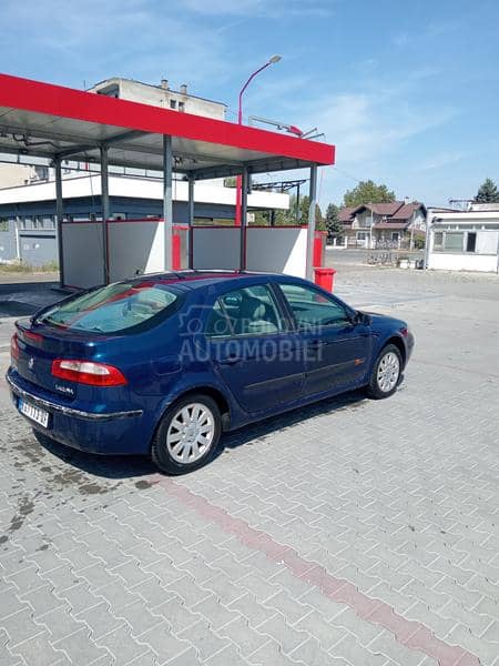 Renault Laguna 